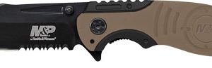 S&W KNIFE M&P INDEX FLIPPER - 3.5" BLACK/DESERT TAN CLIP PT